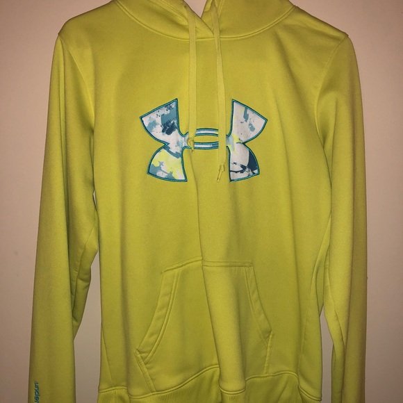 Under Armour Tops - Under Armour Sweatshirt